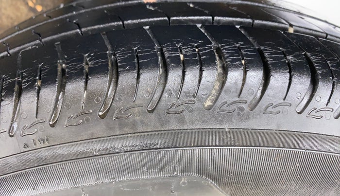 2019 Maruti S PRESSO VXI PLUS, Petrol, Manual, 30,557 km, Left Rear Tyre Tread