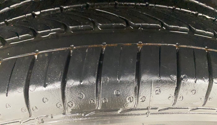 2020 Volkswagen Polo HIGHLINE PLUS 1.0L TSI, Petrol, Manual, 11,248 km, Right Rear Tyre Tread