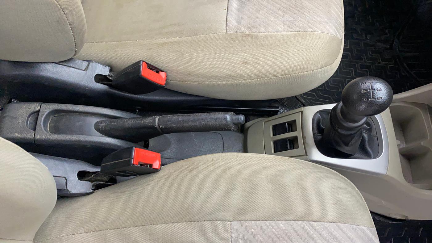 2016 Maruti Alto K10 VXI, Petrol, Manual, 46,869 km, Gear Lever