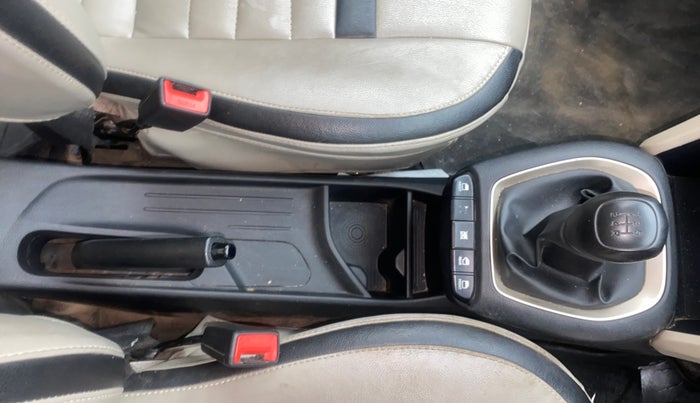 2020 Hyundai NEW SANTRO SPORTZ MT, Petrol, Manual, 34,041 km, Gear Lever