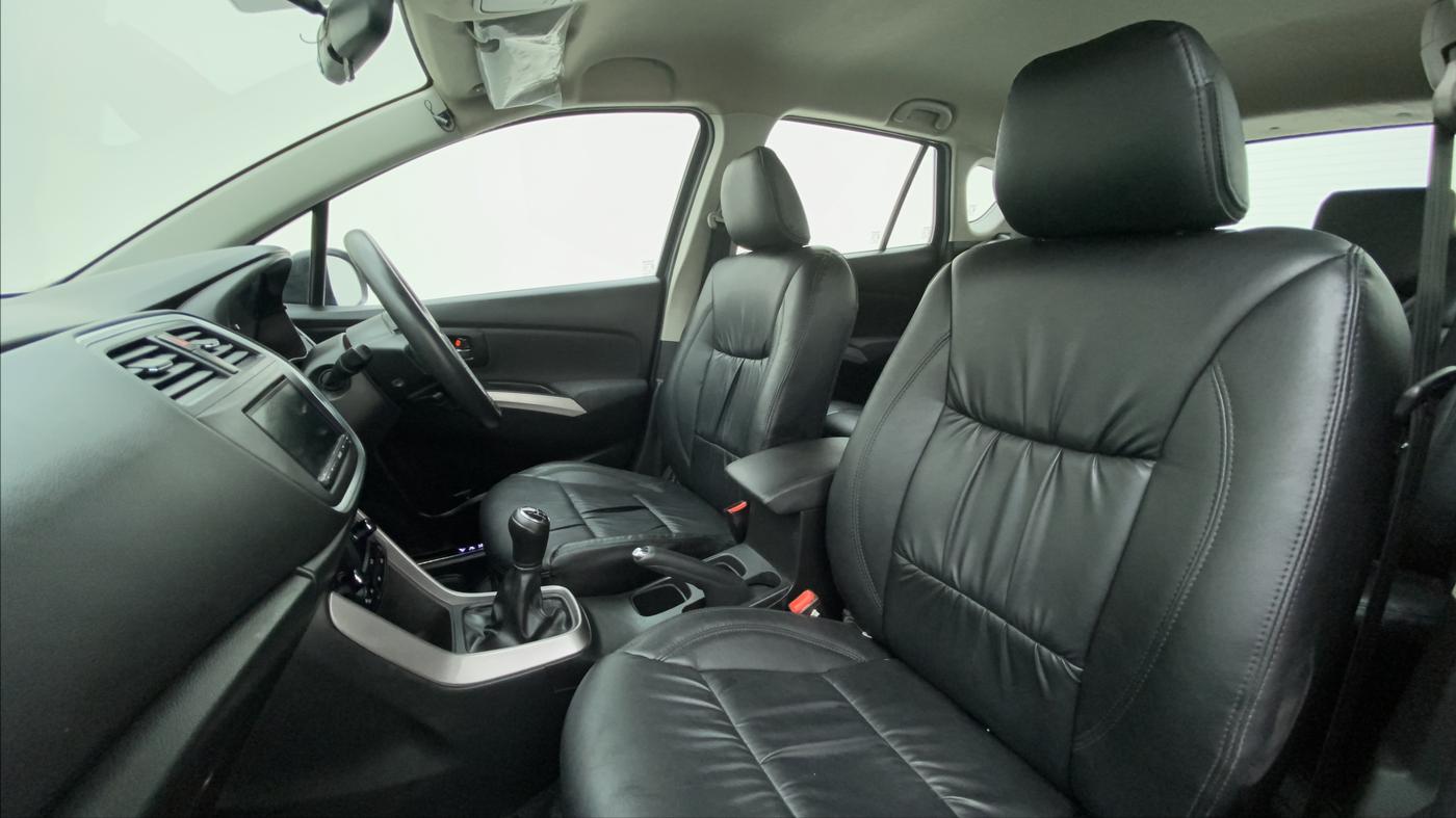 2018 Maruti S Cross DELTA SHVS, Diesel, Manual, 25,561 km, Right Side Front Door Cabin