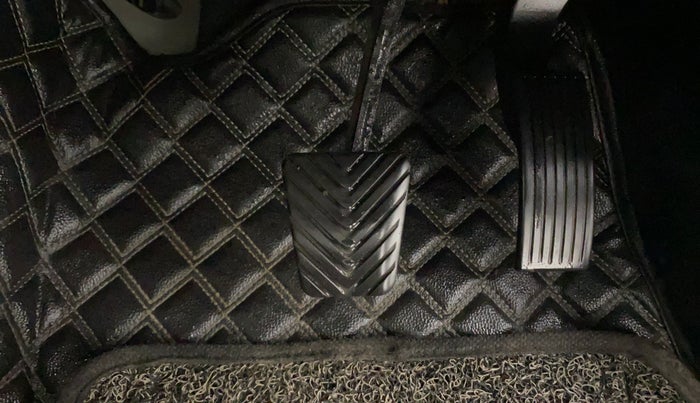 2021 KIA SONET HTX 1.0 IMT, Petrol, Manual, 55,683 km, Pedals