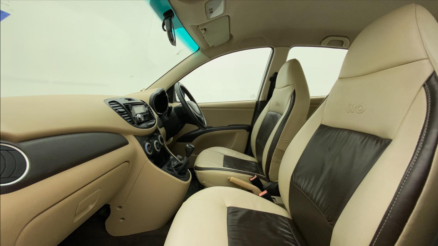 2010 Hyundai i10 MAGNA 1.2, Petrol, Manual, 37,351 km, Right Side Front Door Cabin
