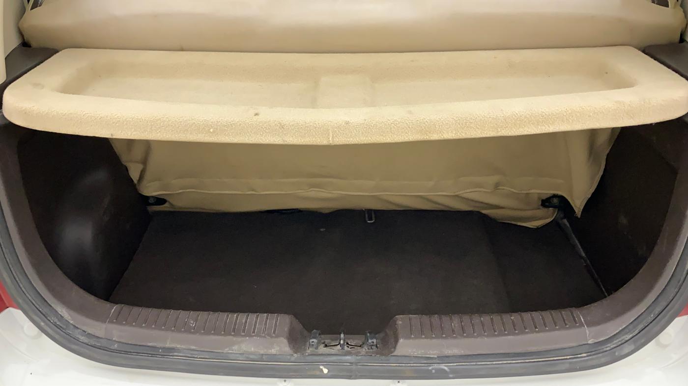 2010 Hyundai i10 MAGNA 1.2, Petrol, Manual, 37,351 km, Boot Inside