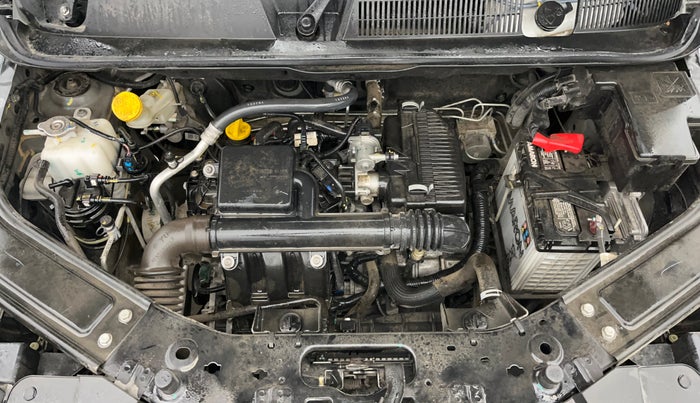 2024 Renault Kiger RXT (O) AMT, Petrol, Automatic, 8,350 km, Engine View