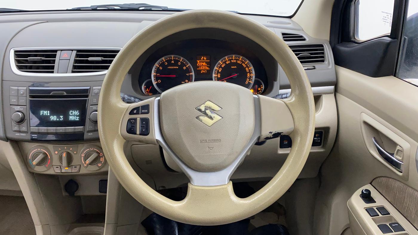 2013 Maruti Ertiga ZXI, Petrol, Manual, 1,12,343 km, Steering Wheel Close Up
