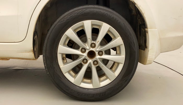 2013 Maruti Ertiga ZXI, Petrol, Manual, 1,12,343 km, Left Rear Wheel