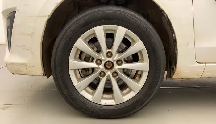 2013 Maruti Ertiga ZXI, Petrol, Manual, 1,12,343 km, Left Front Wheel