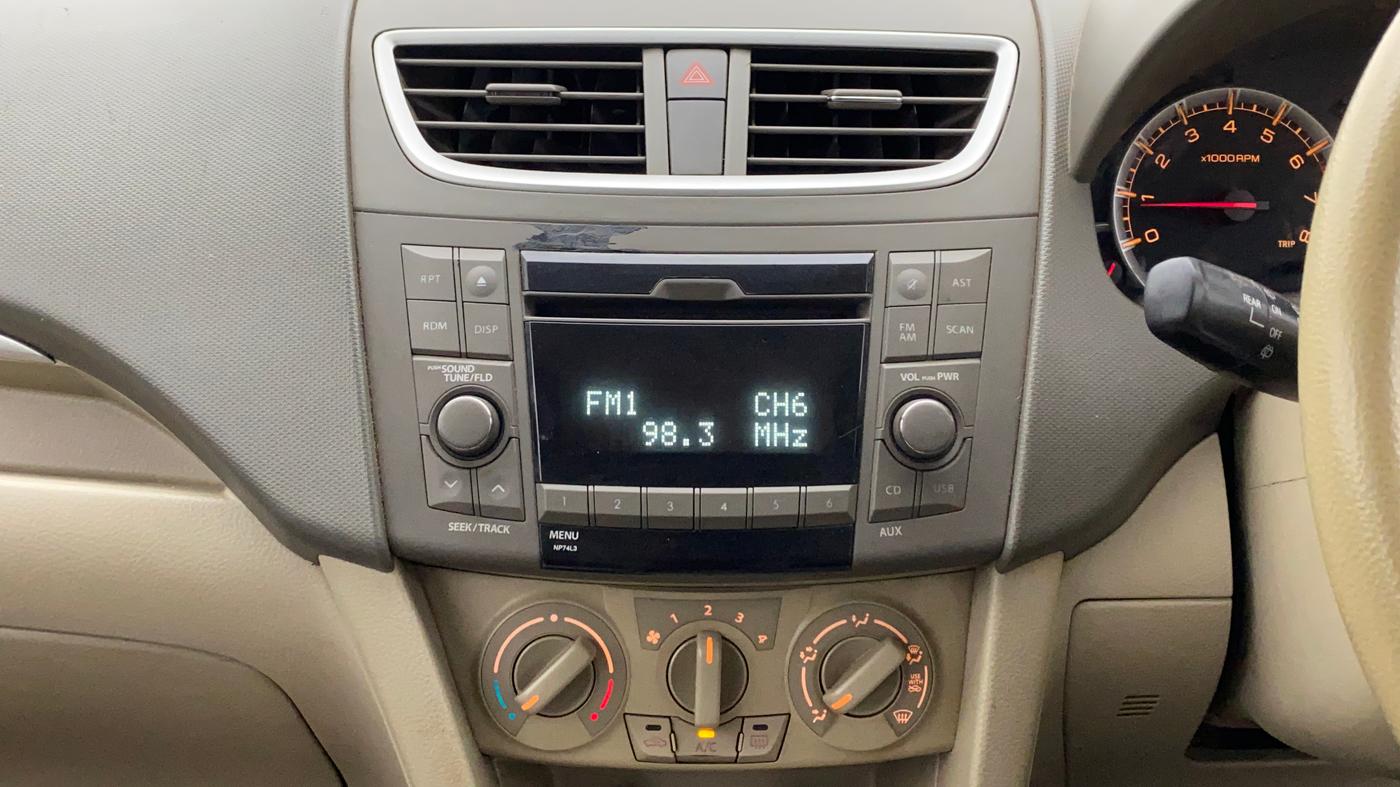 2013 Maruti Ertiga ZXI, Petrol, Manual, 1,12,343 km, Air Conditioner