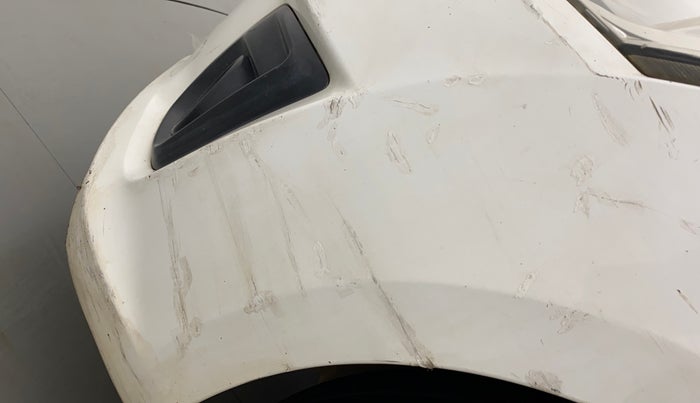 2013 Maruti Ertiga ZXI, Petrol, Manual, 1,12,343 km, Front bumper - Minor scratches
