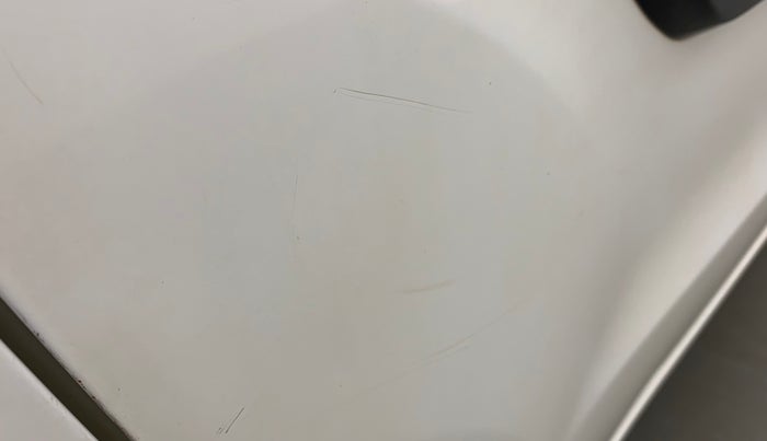 2013 Maruti Ertiga ZXI, Petrol, Manual, 1,12,343 km, Right rear door - Minor scratches
