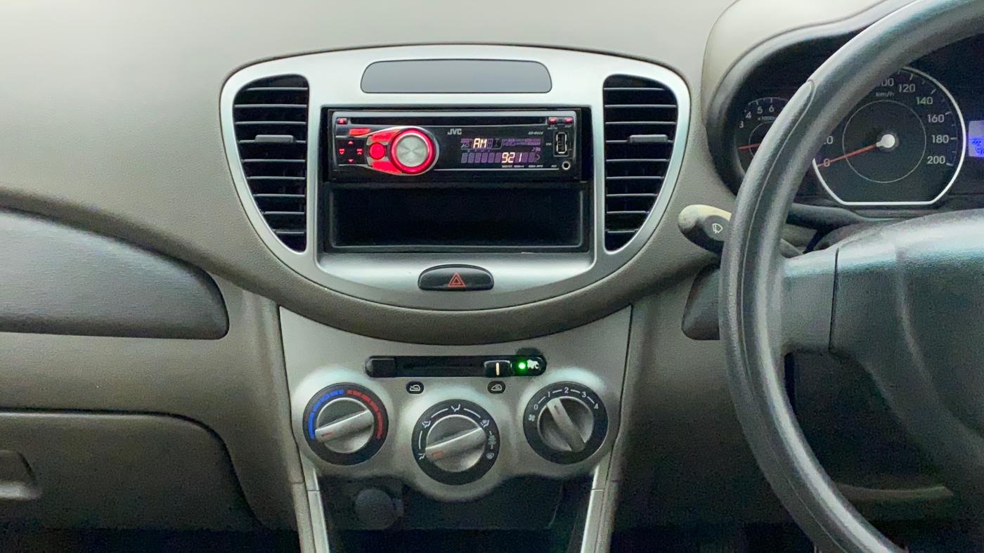 2010 Hyundai i10 MAGNA 1.2, Petrol, Manual, 56,709 km, Air Conditioner