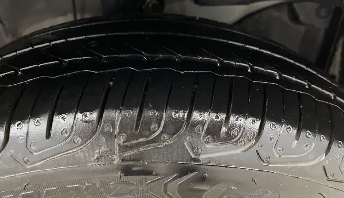 2025 Honda Amaze 1.2L I-VTEC VX CVT, Petrol, Automatic, 2,981 km, Right Front Tyre Tread