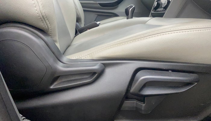 2021 Tata TIGOR XZ PLUS PETROL, Petrol, Manual, 36,206 km, Driver Side Adjustment Panel