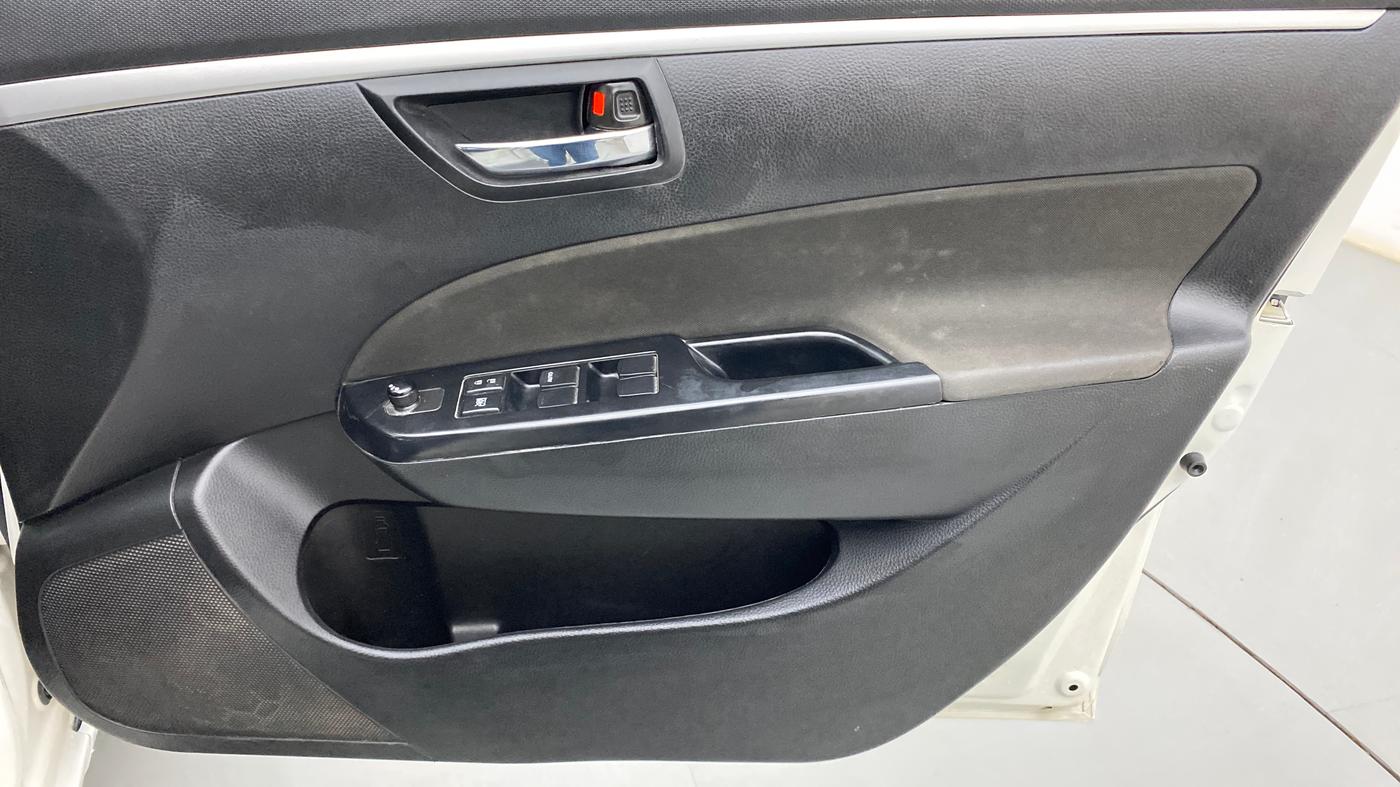 2012 Maruti Swift VDI, Diesel, Manual, 35,533 km, Driver Side Door Panels Control