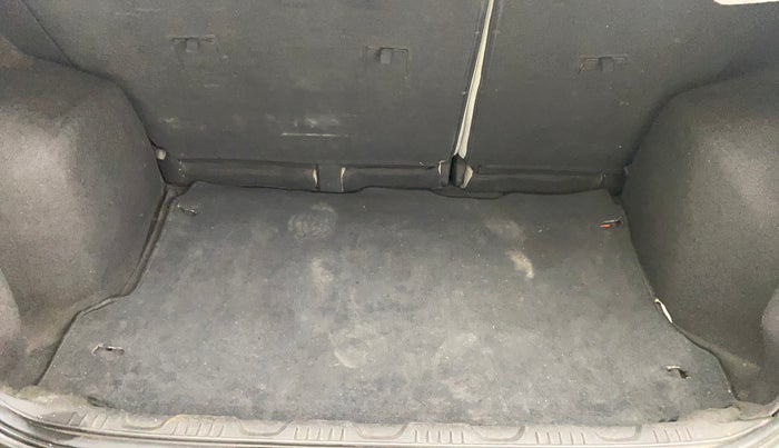 2016 Ford Ecosport TITANIUM 1.5L DIESEL, Diesel, Manual, 1,09,315 km, Boot Inside