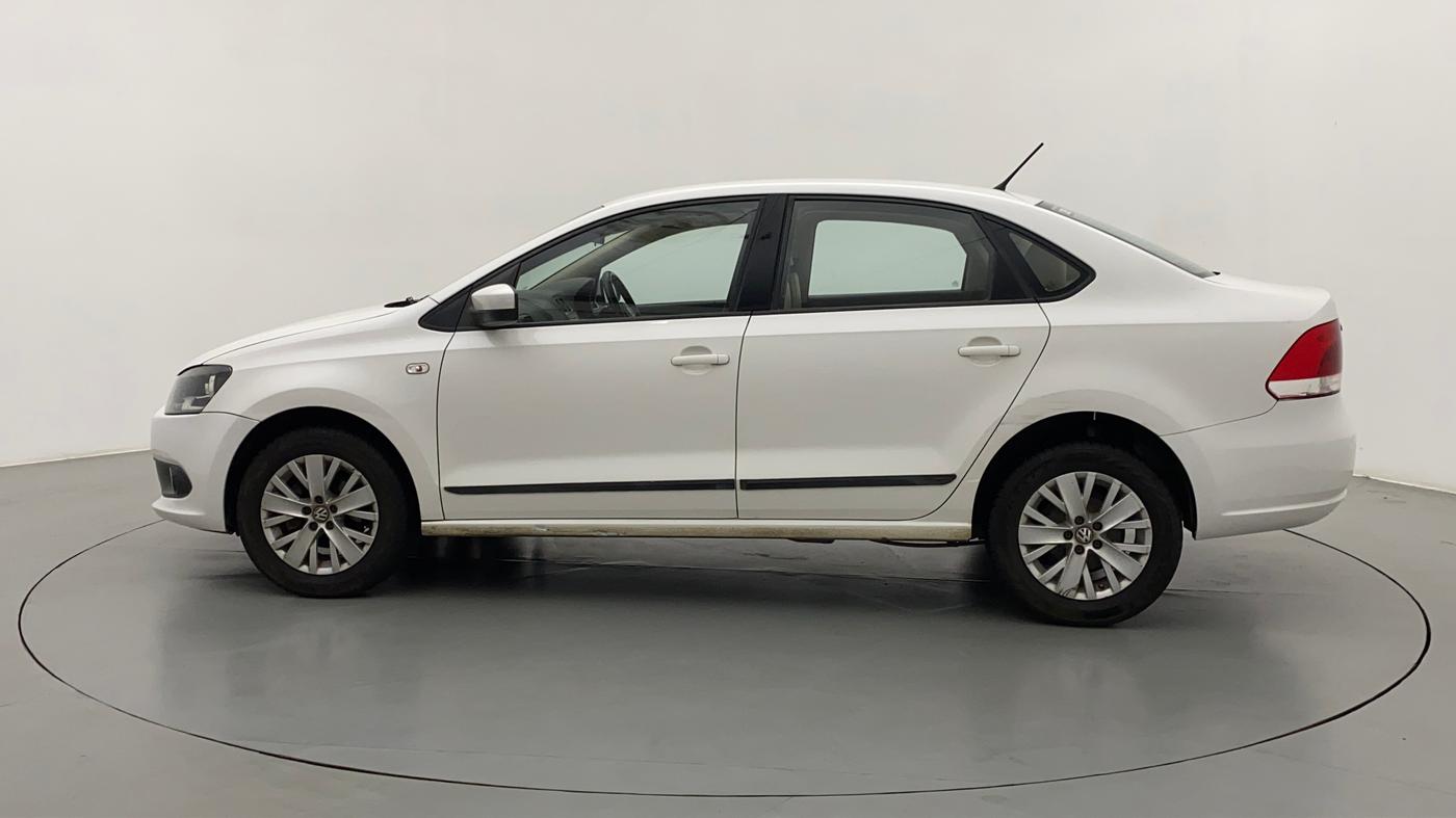 2015 Volkswagen Vento HIGHLINE PETROL AT, Petrol, Automatic, 61,682 km, Left Side