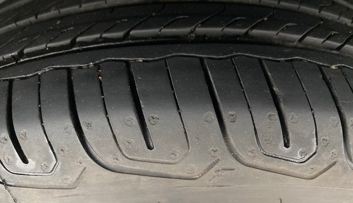 2024 Tata Tiago XT PETROL, Petrol, Manual, 15,398 km, Left Rear Tyre Tread