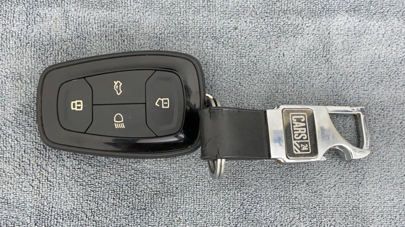 2019 Tata Harrier XZ 2.0L Kryotec, Diesel, Manual, 59,820 km, Key Close Up