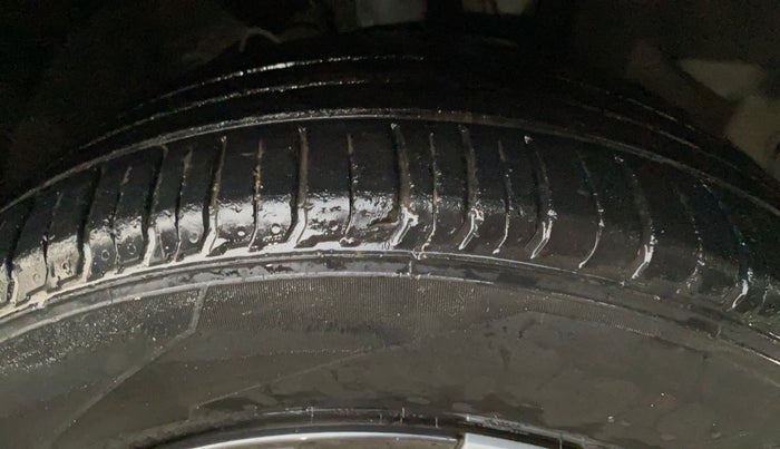 2022 Hyundai VENUE SX 1.0 TURBO IMT, Petrol, Manual, 55,148 km, Right Front Tyre Tread