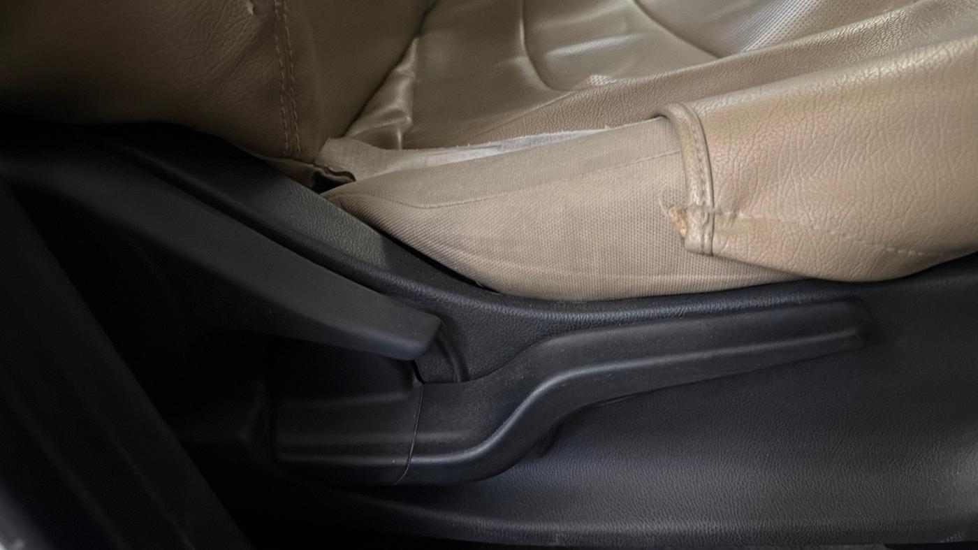2018 Honda Amaze 1.2L I-VTEC V CVT, Petrol, Automatic, 64,224 km, Driver Side Adjustment Panel