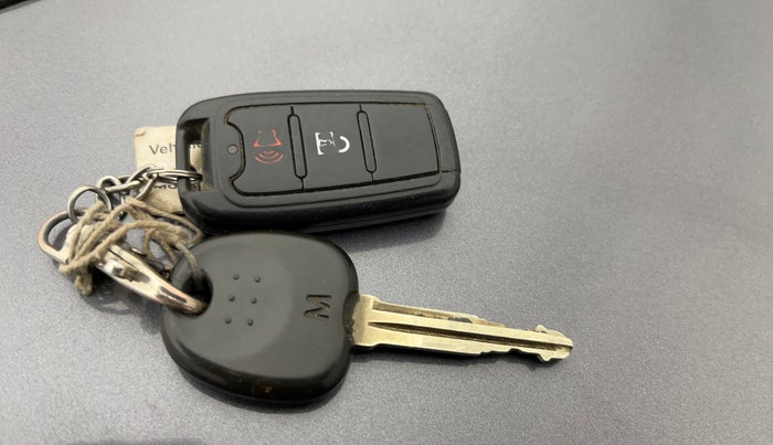 2015 Hyundai Eon ERA +, Petrol, Manual, 91,863 km, Key Close Up