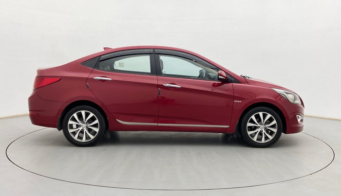 2016 Hyundai Verna FLUIDIC 4S 1.6 VTVT SX, Petrol, Manual, 61,768 km, Right Side View