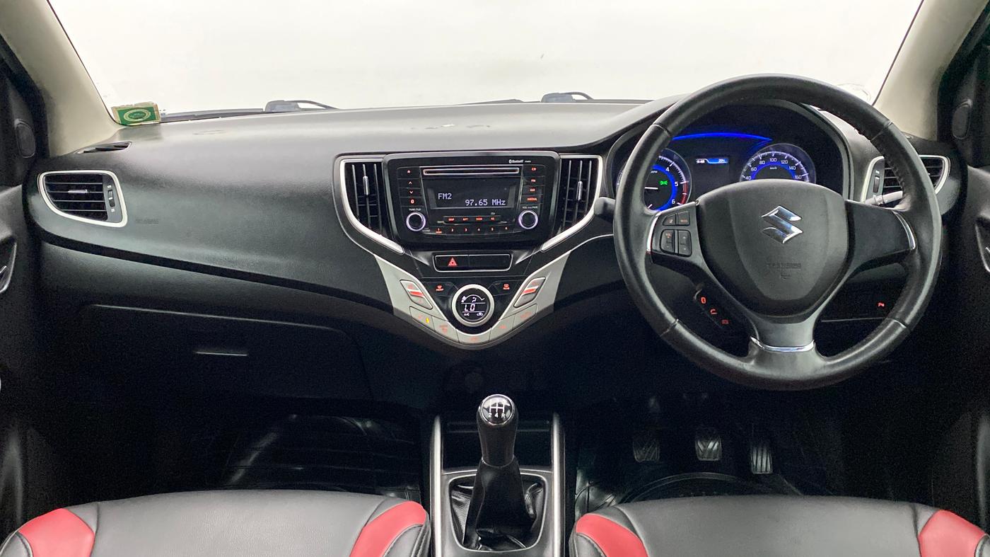 2016 Maruti Baleno ZETA DIESEL 1.3, Diesel, Manual, 50,310 km, Dashboard