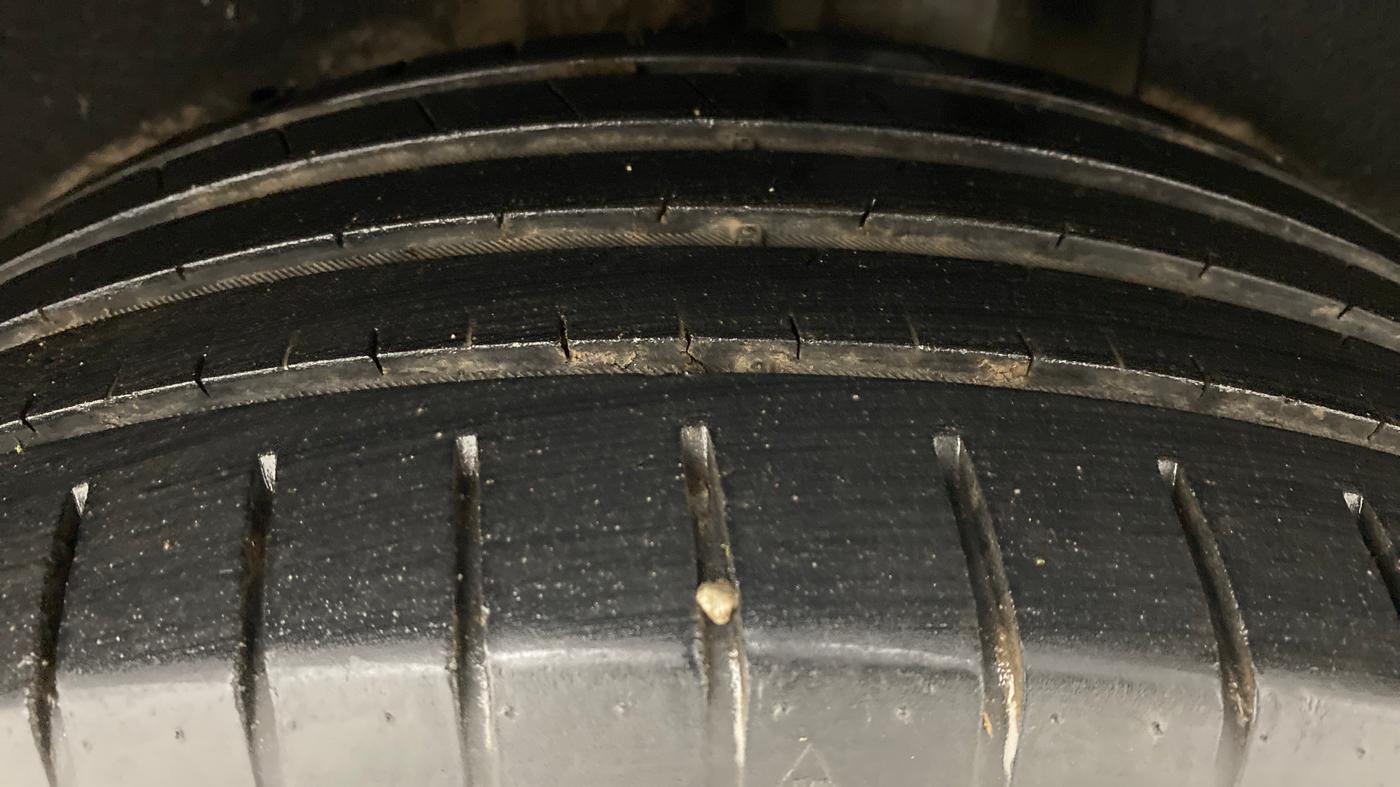2016 Maruti Baleno ZETA DIESEL 1.3, Diesel, Manual, 50,310 km, Left Rear Tyre Tread