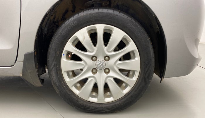 2016 Maruti Baleno ZETA DIESEL 1.3, Diesel, Manual, 50,310 km, Right Front Wheel