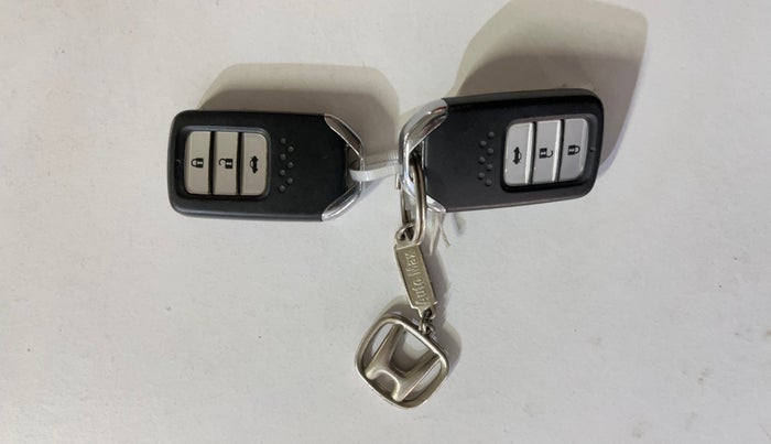 2015 Honda City 1.5L I-VTEC VX, Petrol, Manual, 90,146 km, Key Close Up