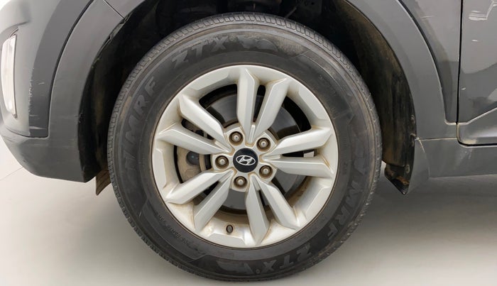 2016 Hyundai Creta SX PLUS 1.6 PETROL, Petrol, Manual, 1,02,898 km, Left Front Wheel