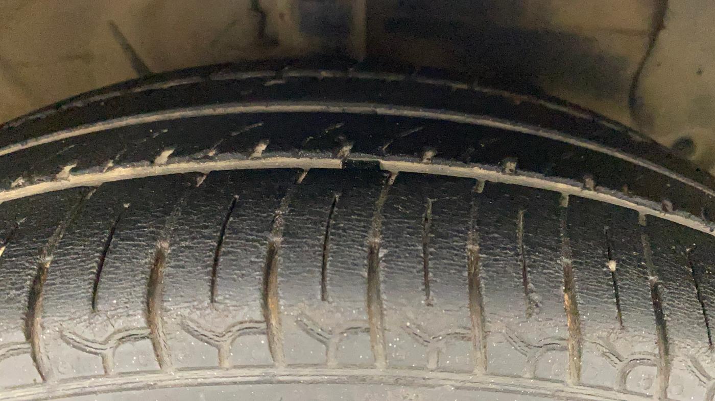 2018 Hyundai NEW SANTRO SPORTZ AMT, Petrol, Automatic, 36,435 km, Right Front Tyre Tread