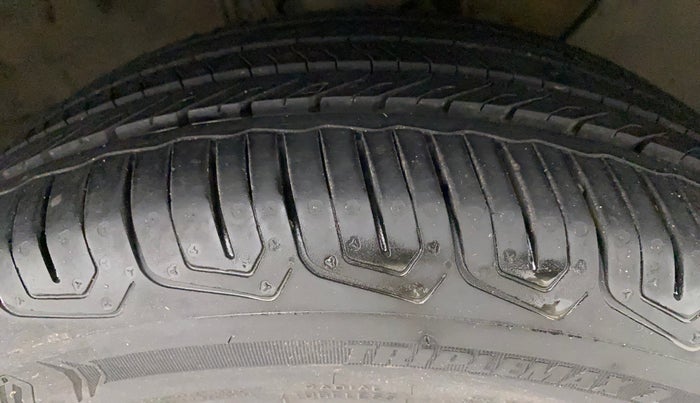 2016 Hyundai i20 Active 1.2 SX, Petrol, Manual, 69,494 km, Right Front Tyre Tread