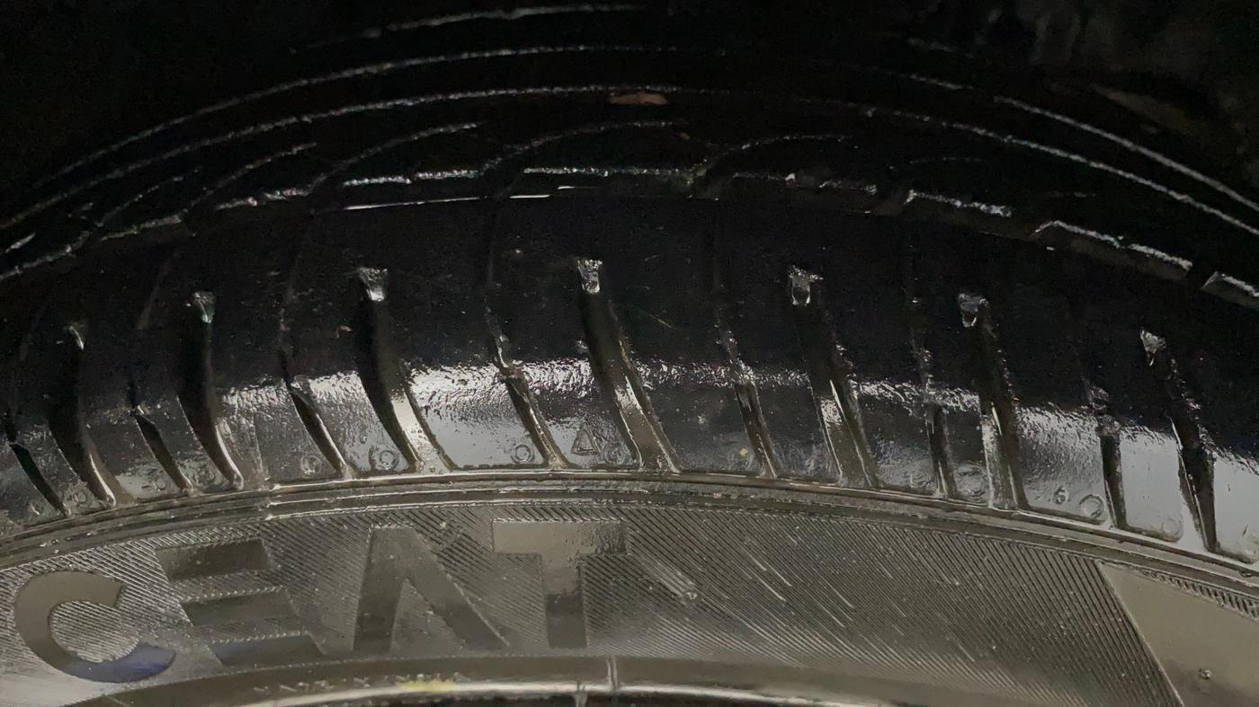2019 Tata Tiago XZ PETROL, Petrol, Manual, 37,141 km, Right Front Tyre Tread