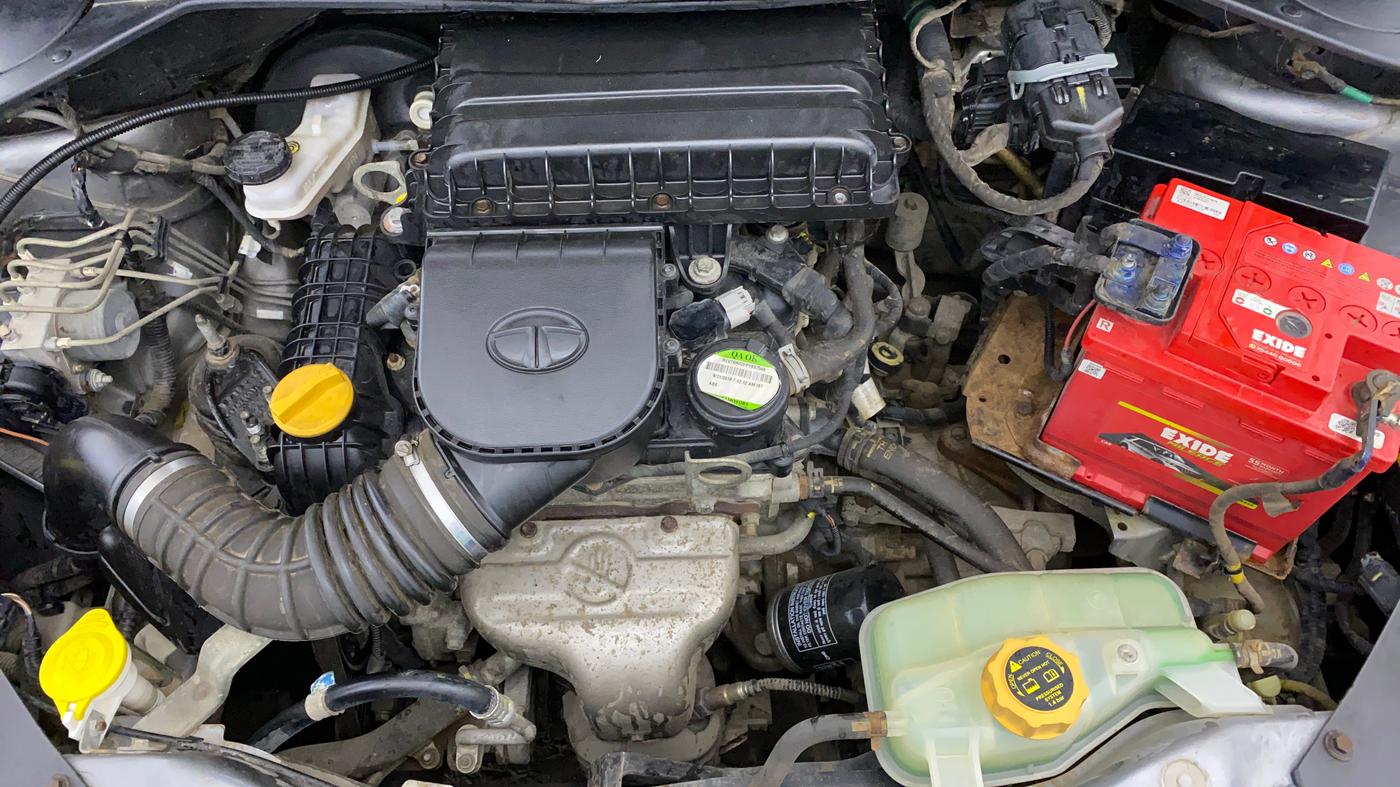 2019 Tata Tiago XZ PETROL, Petrol, Manual, 37,141 km, Engine View