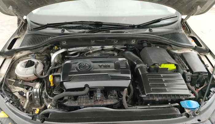 2016 Skoda Octavia STYLE PLUS AT 1.8 TSI, Petrol, Automatic, 1,23,182 km, Engine View