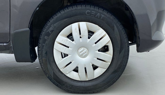 2016 Maruti Alto 800 LXI, Petrol, Manual, 13,122 km, Right Front Wheel