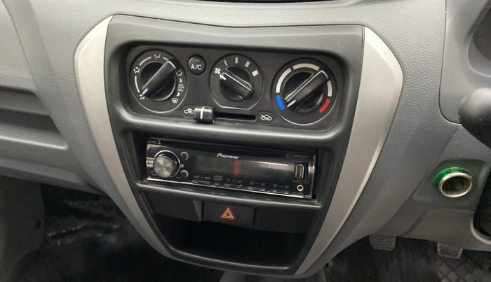 2016 Maruti Alto 800 LXI, Petrol, Manual, 13,122 km, AC Unit - Directional switch has minor damage