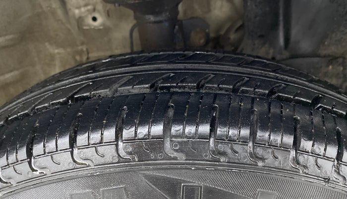 2020 Maruti New Wagon-R LXI CNG 1.0, CNG, Manual, 48,073 km, Right Front Tyre Tread