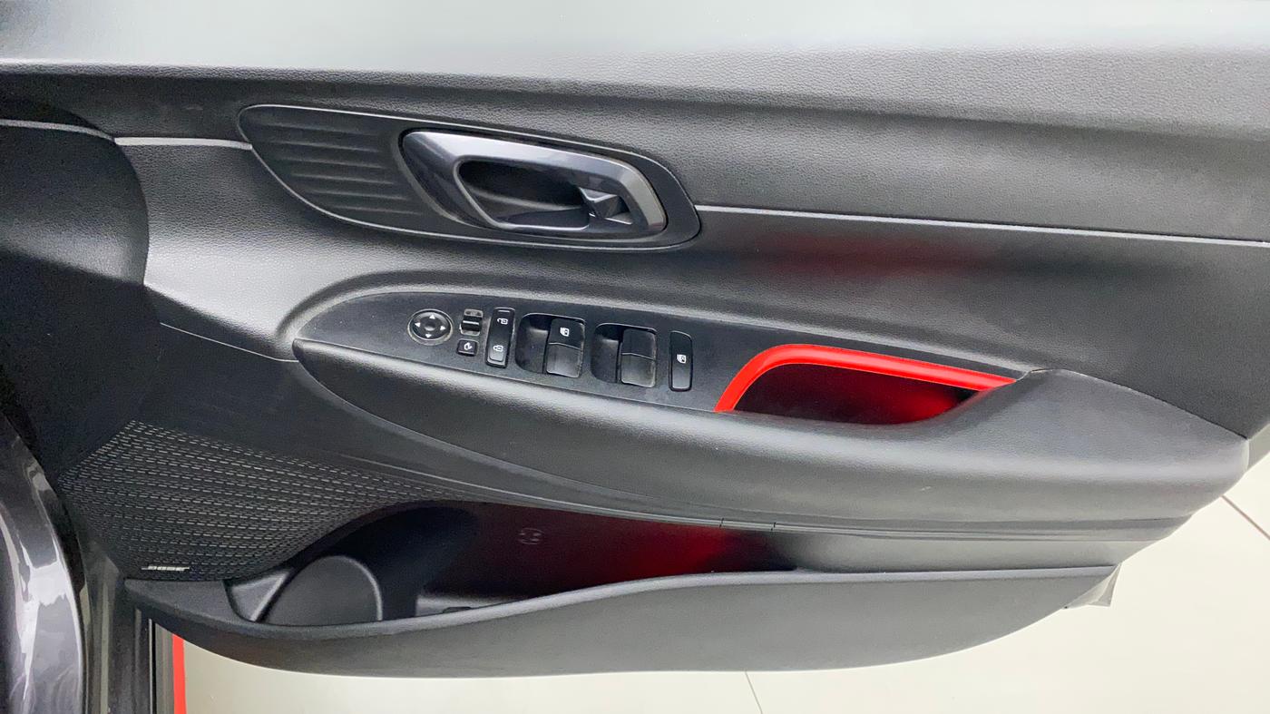2021 Hyundai NEW I20 N LINE N8 1.0 TURBO GDI DCT, Petrol, Automatic, 25,319 km, Driver Side Door Panels Control