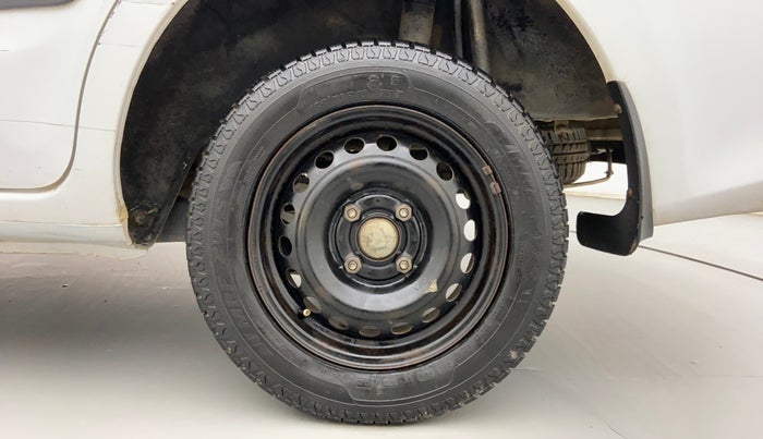 2016 Datsun Go Plus T, Petrol, Manual, 99,240 km, Left Rear Wheel