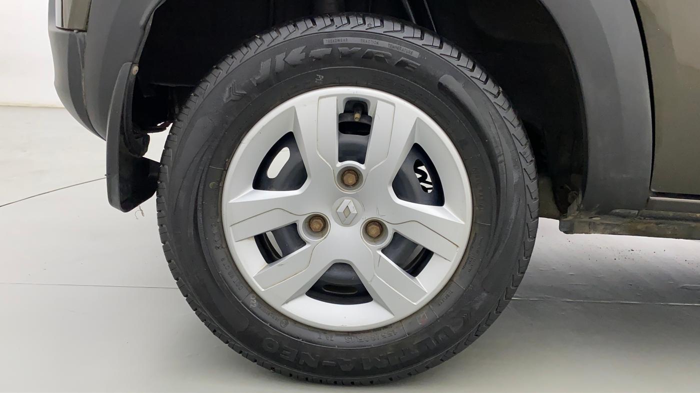 2019 Renault Kwid 1.0 RXT Opt, Petrol, Manual, 21,168 km, Right Rear Wheel