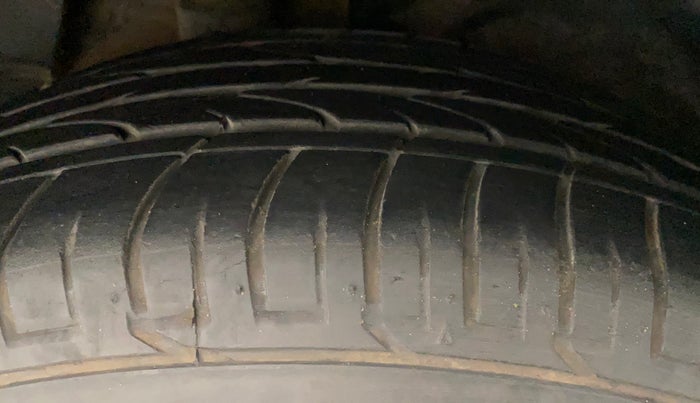 2019 Hyundai Creta SX AT 1.6 PETROL, Petrol, Automatic, 44,370 km, Right Rear Tyre Tread