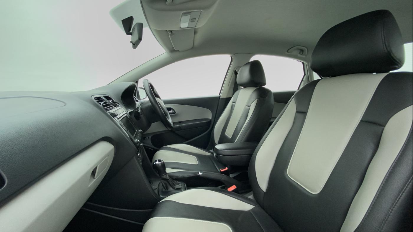 2020 Skoda Rapid 1.0 AMBITION TSI AT, Petrol, Automatic, 55,601 km, Right Side Front Door Cabin