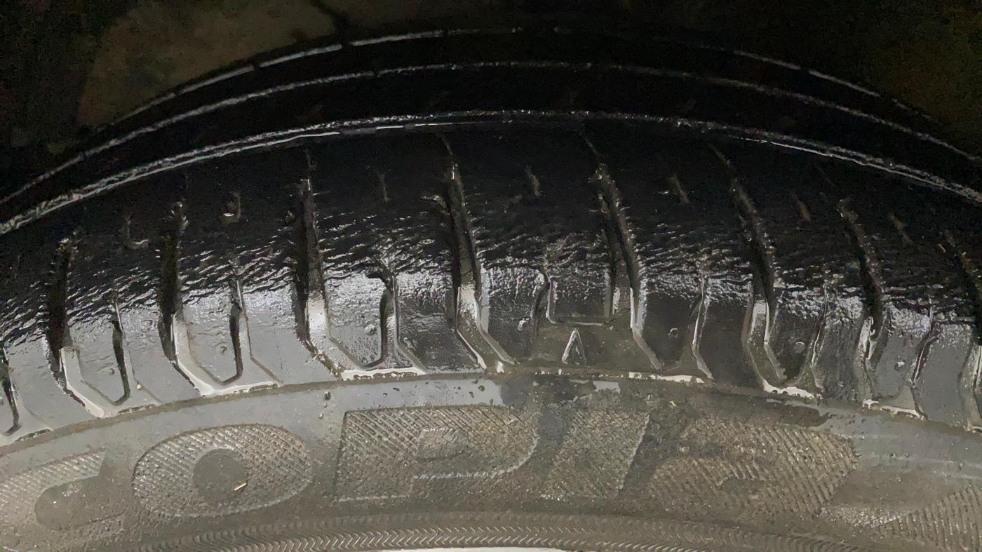 2019 Maruti Ertiga VXI SHVS, Petrol, Manual, 53,780 km, Left Front Tyre Tread