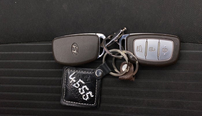 2017 Hyundai i20 Active 1.2 SX, Petrol, Manual, 67,186 km, Key Close Up