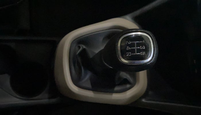 2016 Hyundai Grand i10 SPORTZ 1.2 KAPPA VTVT, Petrol, Manual, 34,118 km, Gear Lever