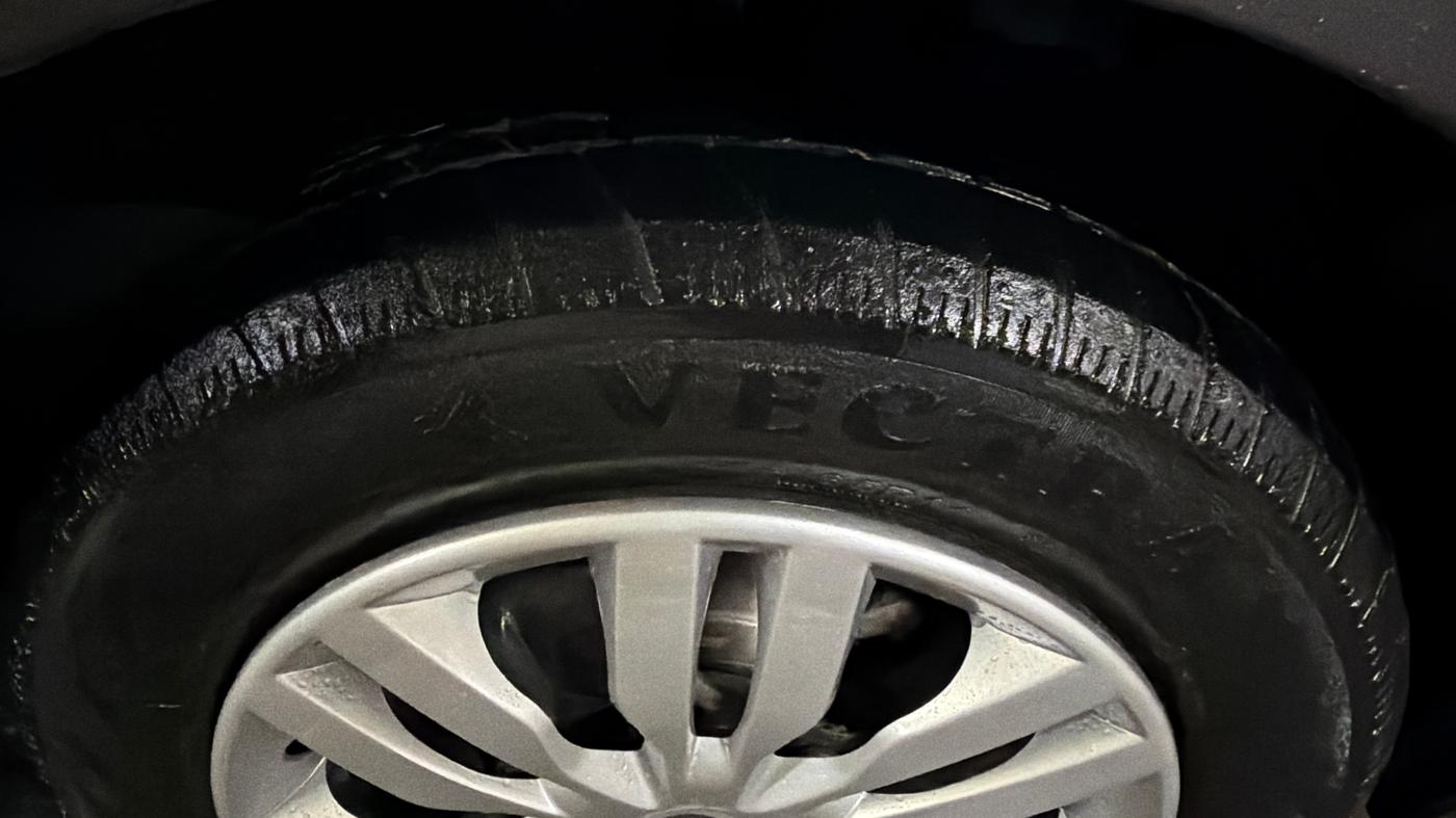 2023 Tata Tiago XT PETROL, Petrol, Manual, 50,617 km, Right Front Tyre Tread