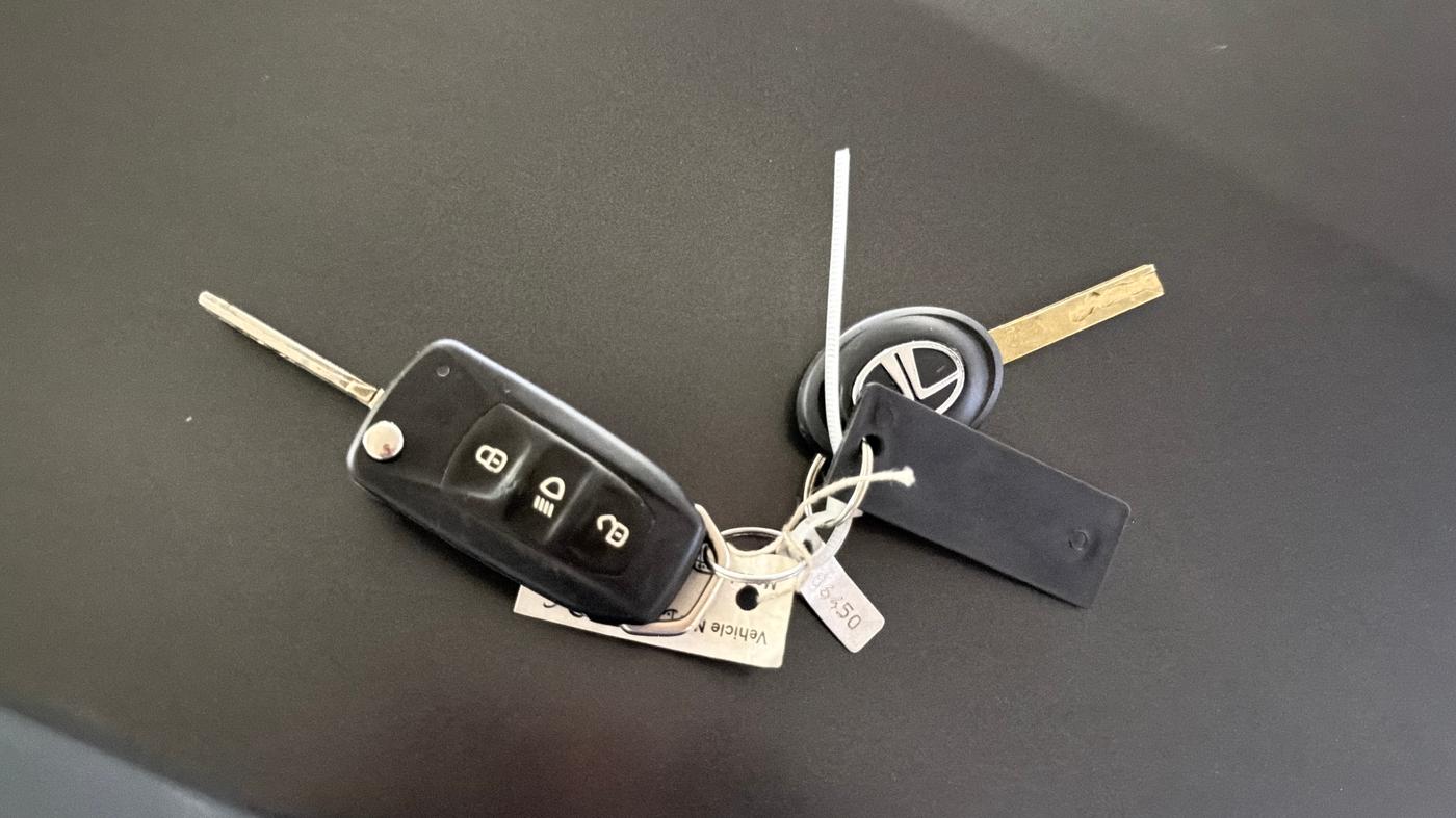 2023 Tata Tiago XT PETROL, Petrol, Manual, 50,617 km, Key Close Up